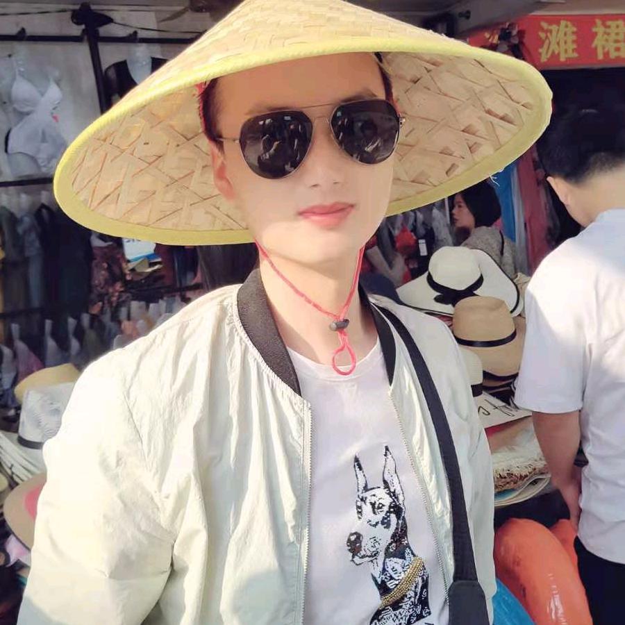 上下左右的钟（林樾府）