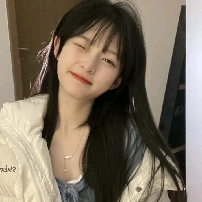 阳光下的大鸡腿🐻