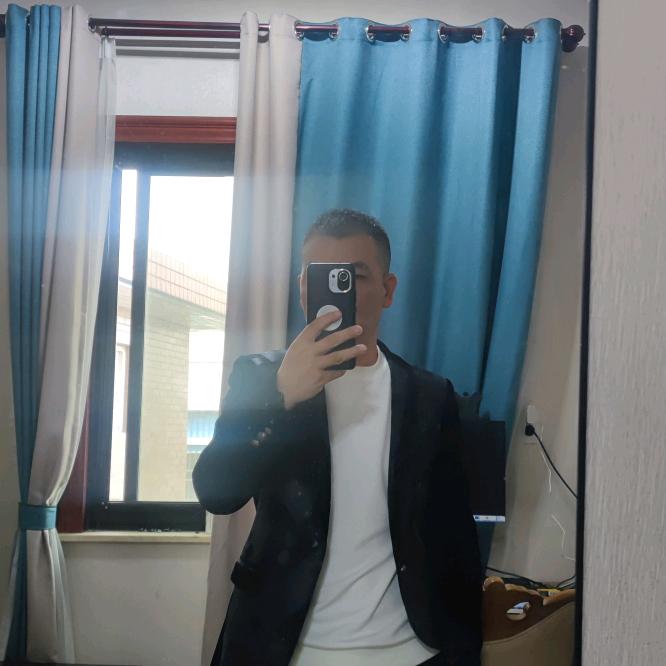 天天抖音的大叔（手机音乐盒）