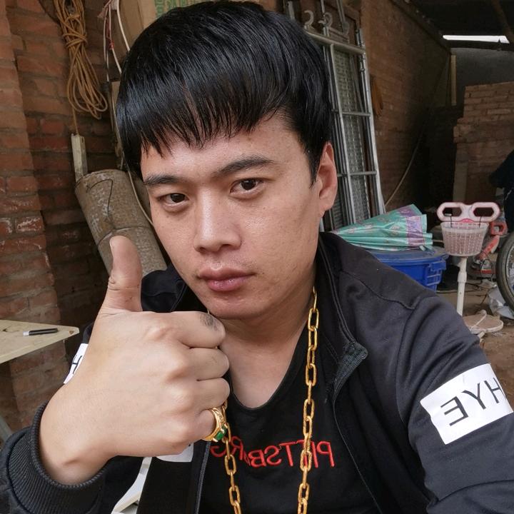 小阿三