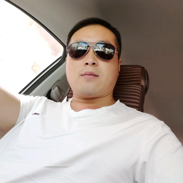 失意  酒馆