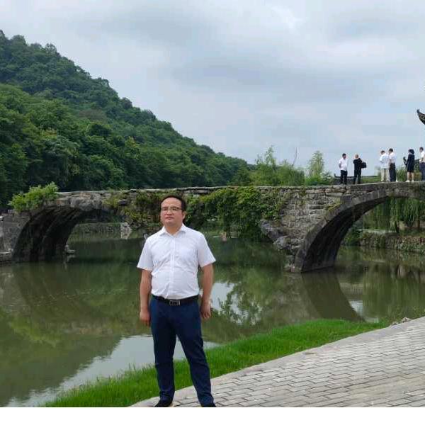 李小峥