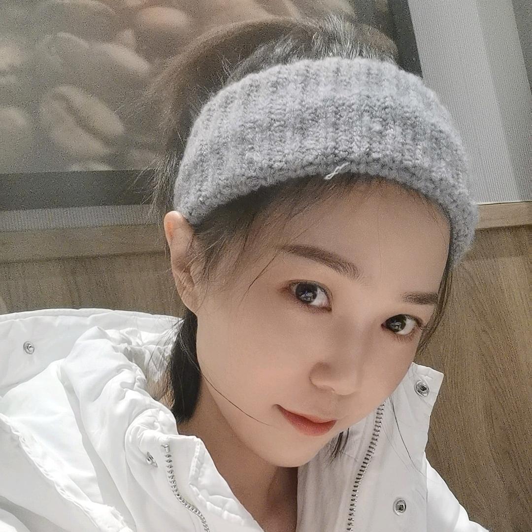 Lily妈产育