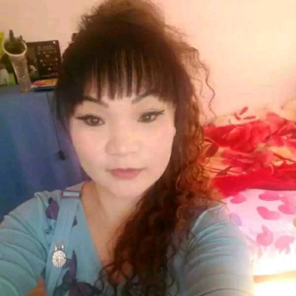 小红红