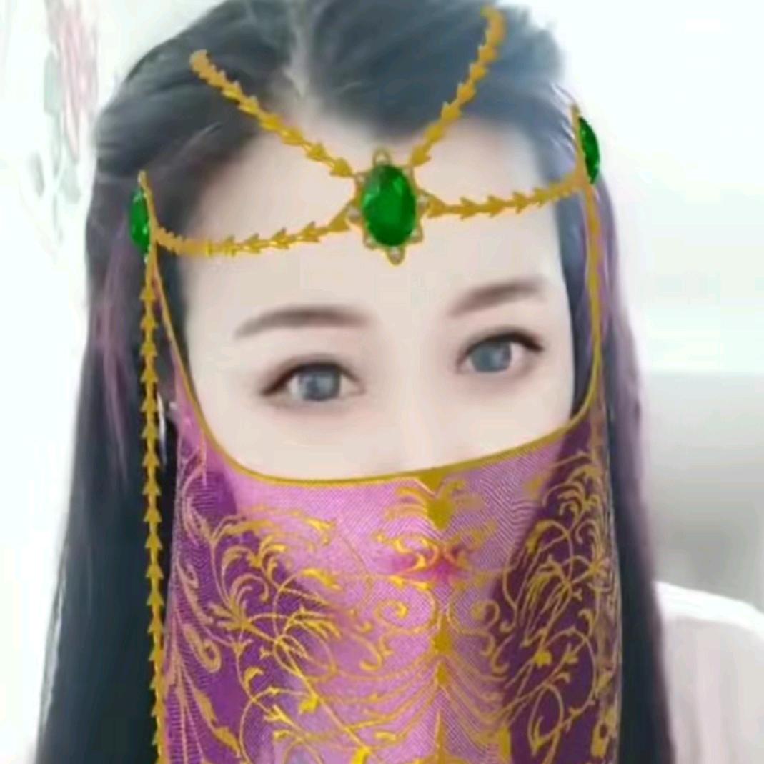 玉莹粉莲