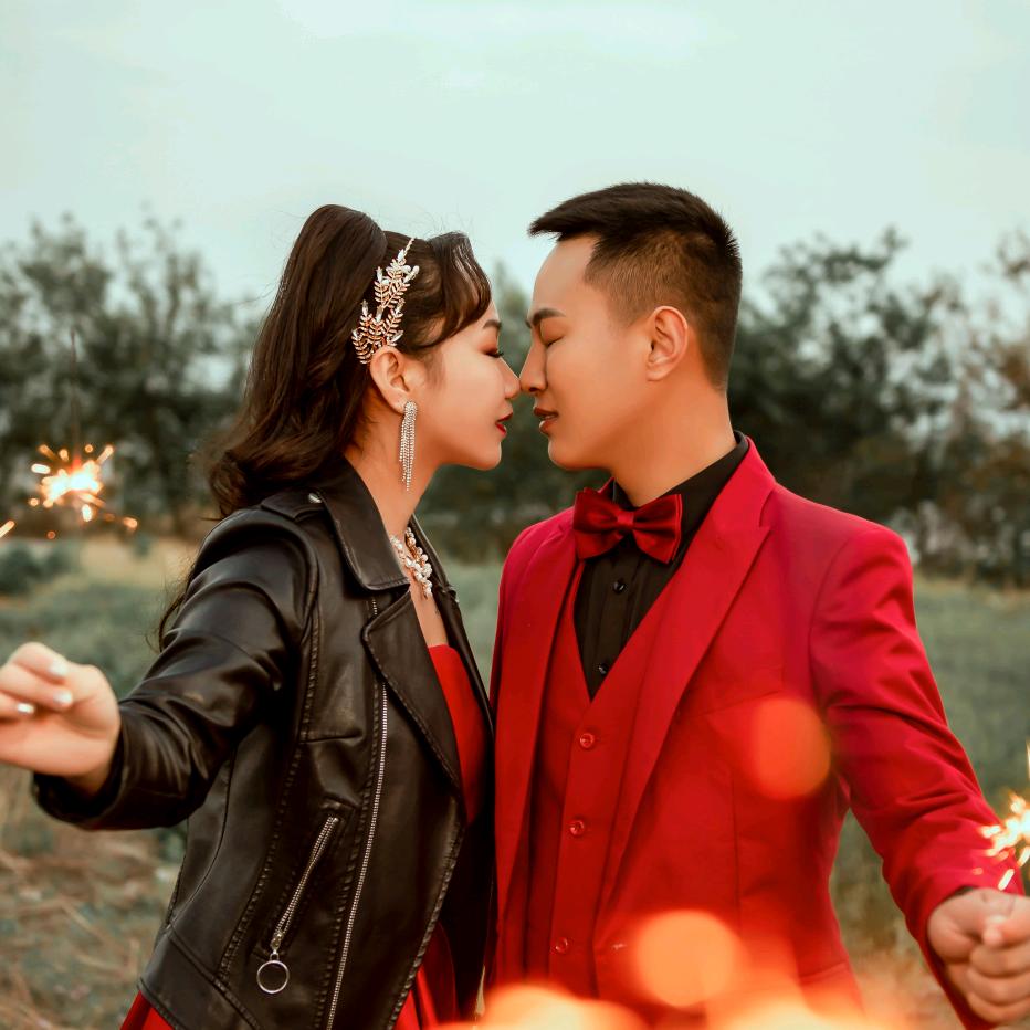 做一个眼里带光的男人😘