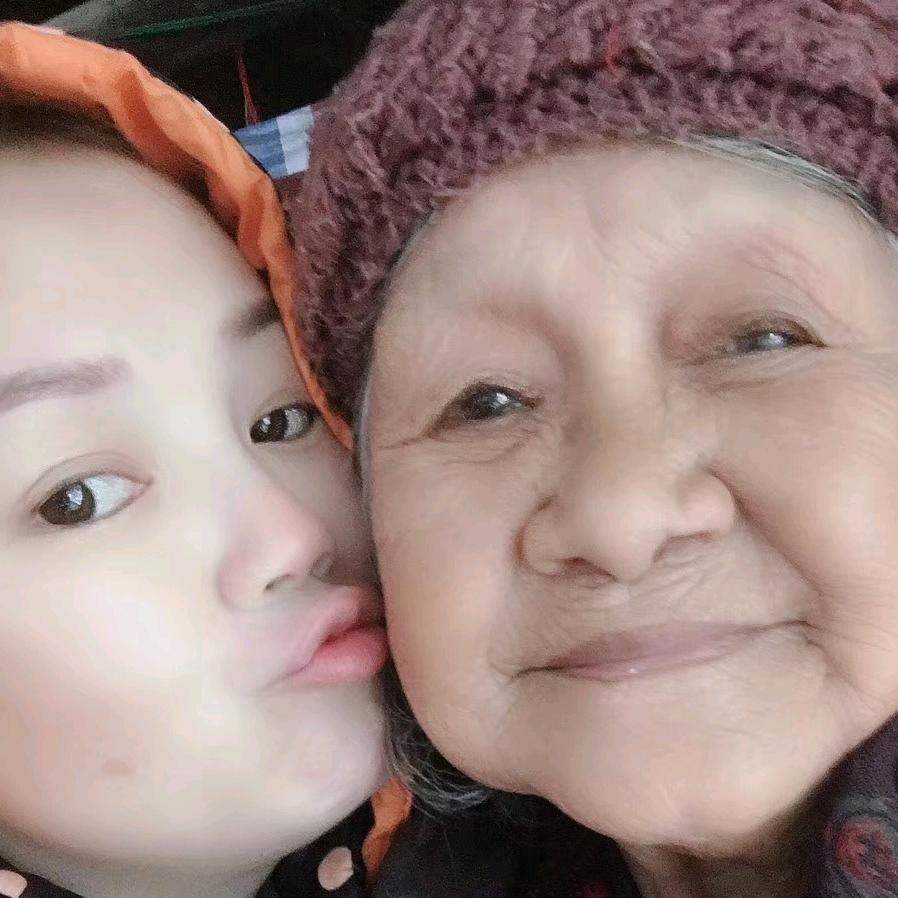 玲儿叮当响👩🎓