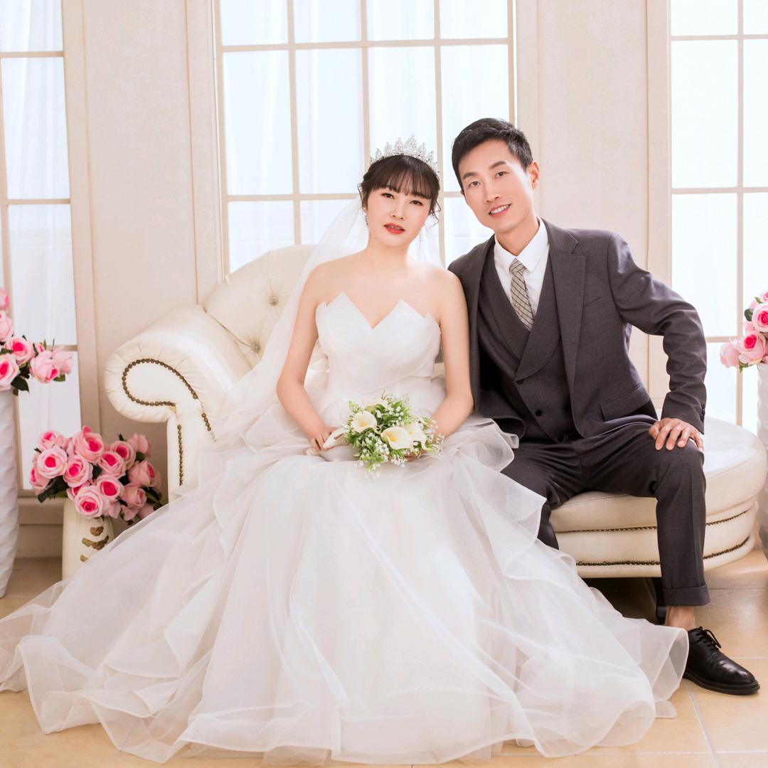 龙洞河葡萄山庄