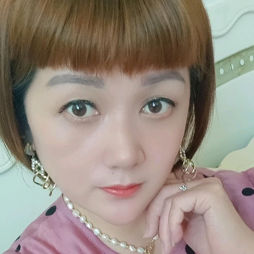 英雄永在，他们的名字永远闪亮