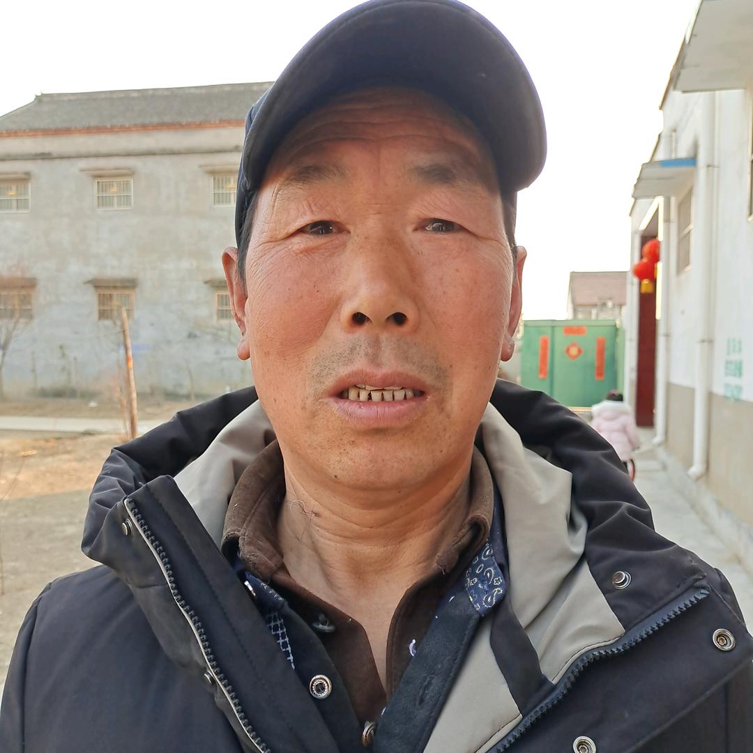 铺砖哥