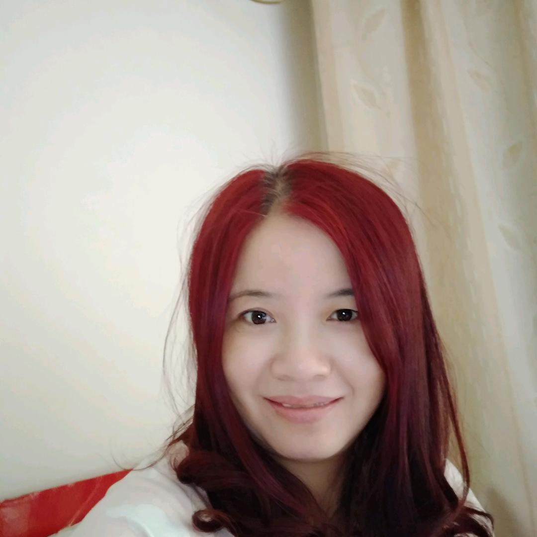 爱运动爱唱歌的管赵琼
