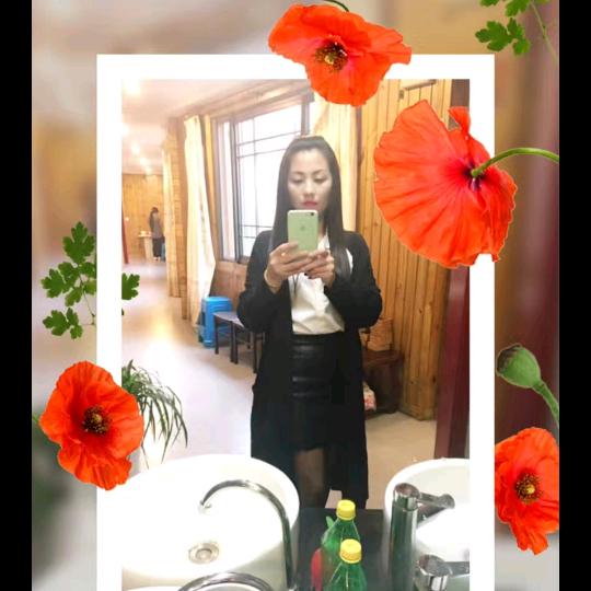 郑***