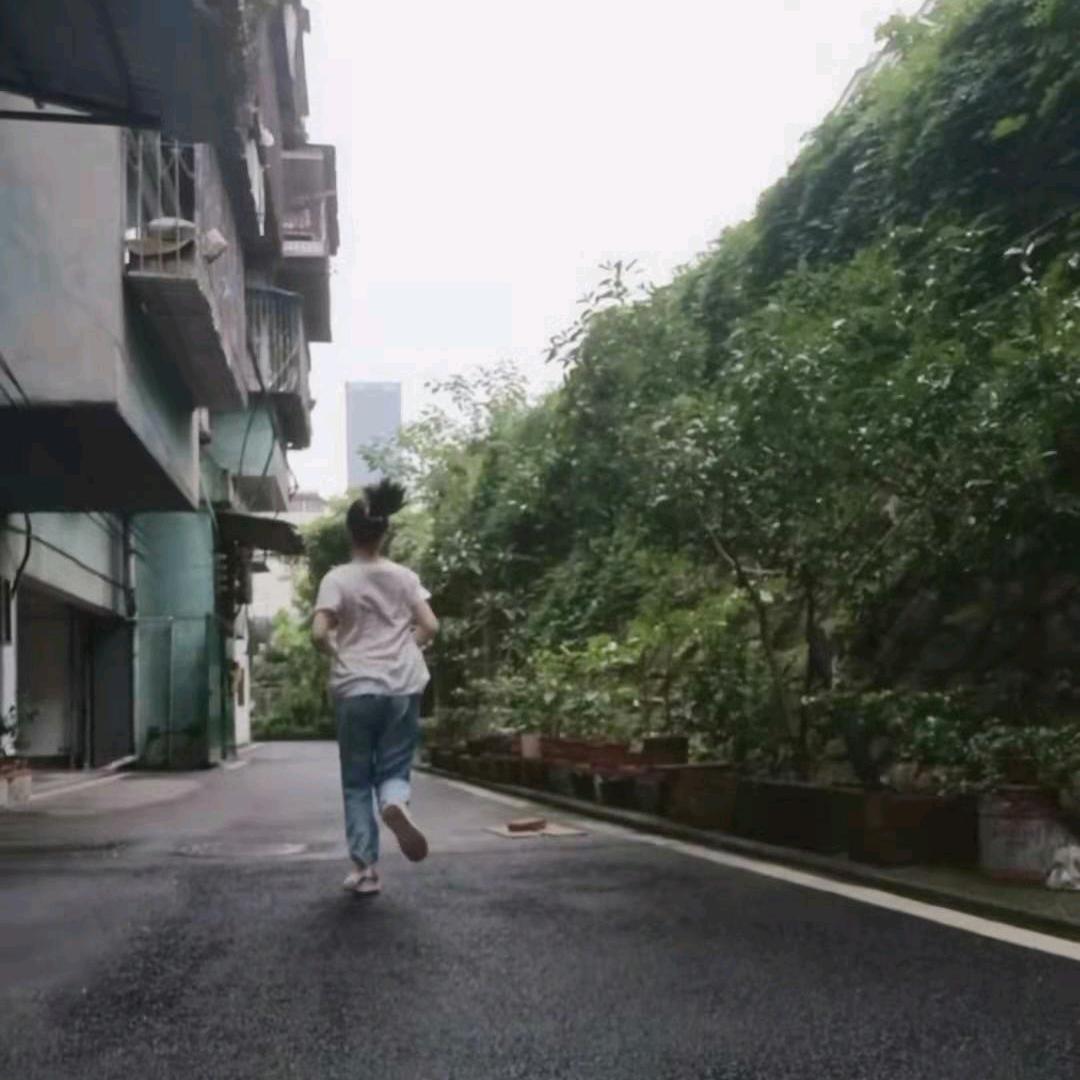 某某某