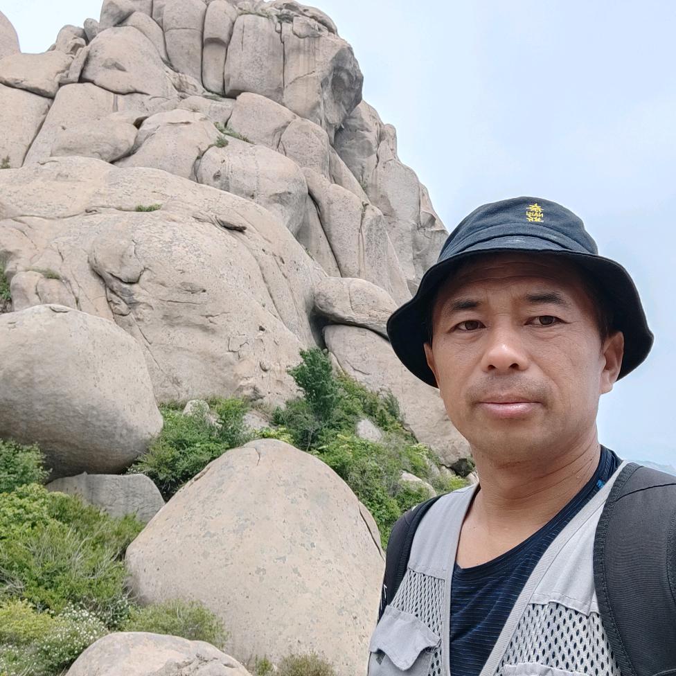 如尘走天涯