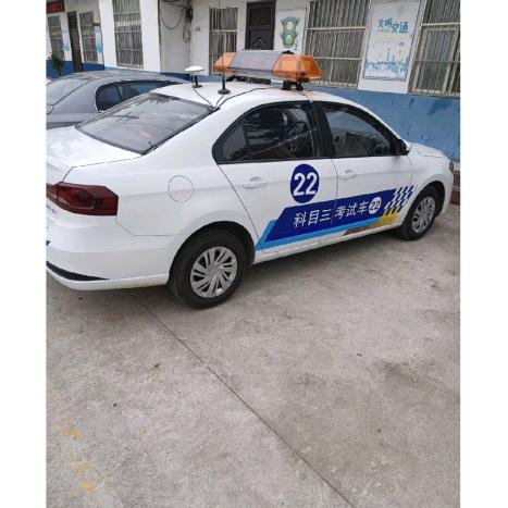 龙翔驾校VIP教练张毛