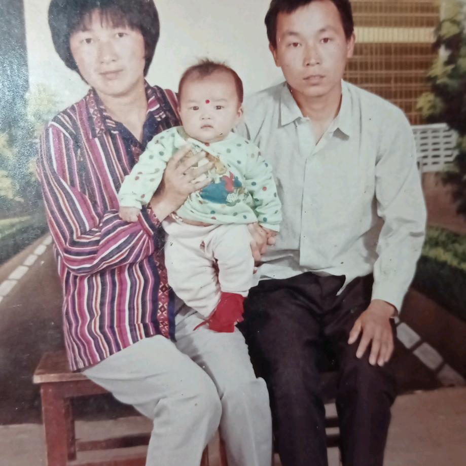 用户7483323335851我爱你中国