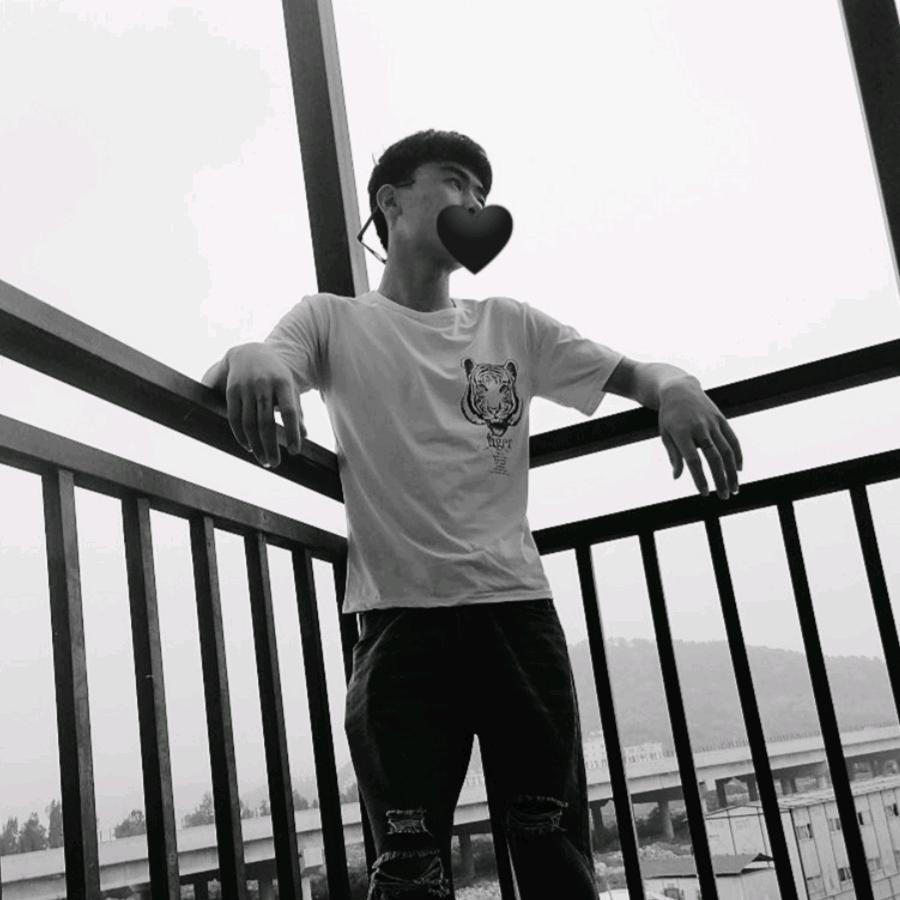 A.小专👻