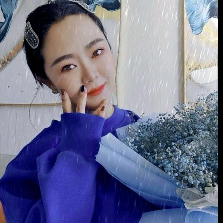 𐂂 .   🌈小榴莲、