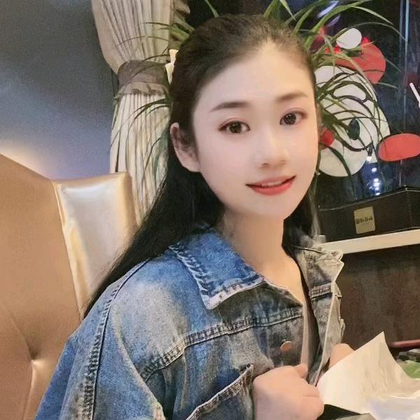 冉冉云袜子有限公司