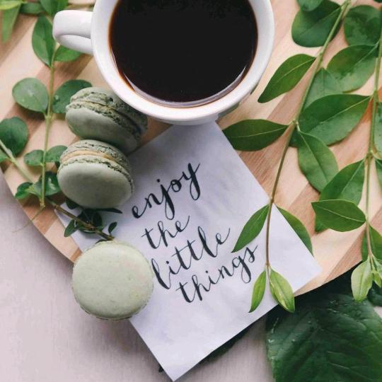 弥勒市彼岸书店