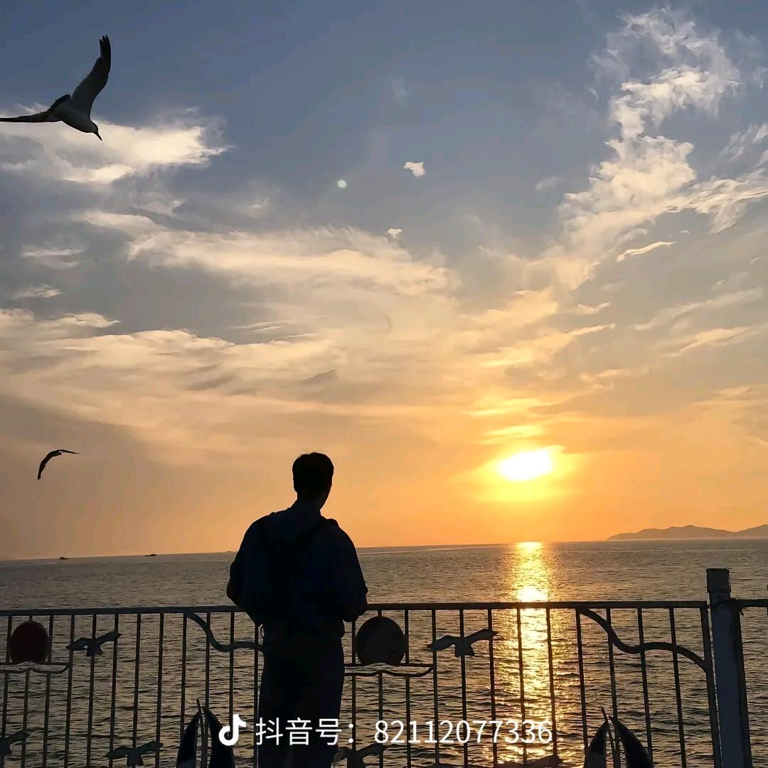 听风看海