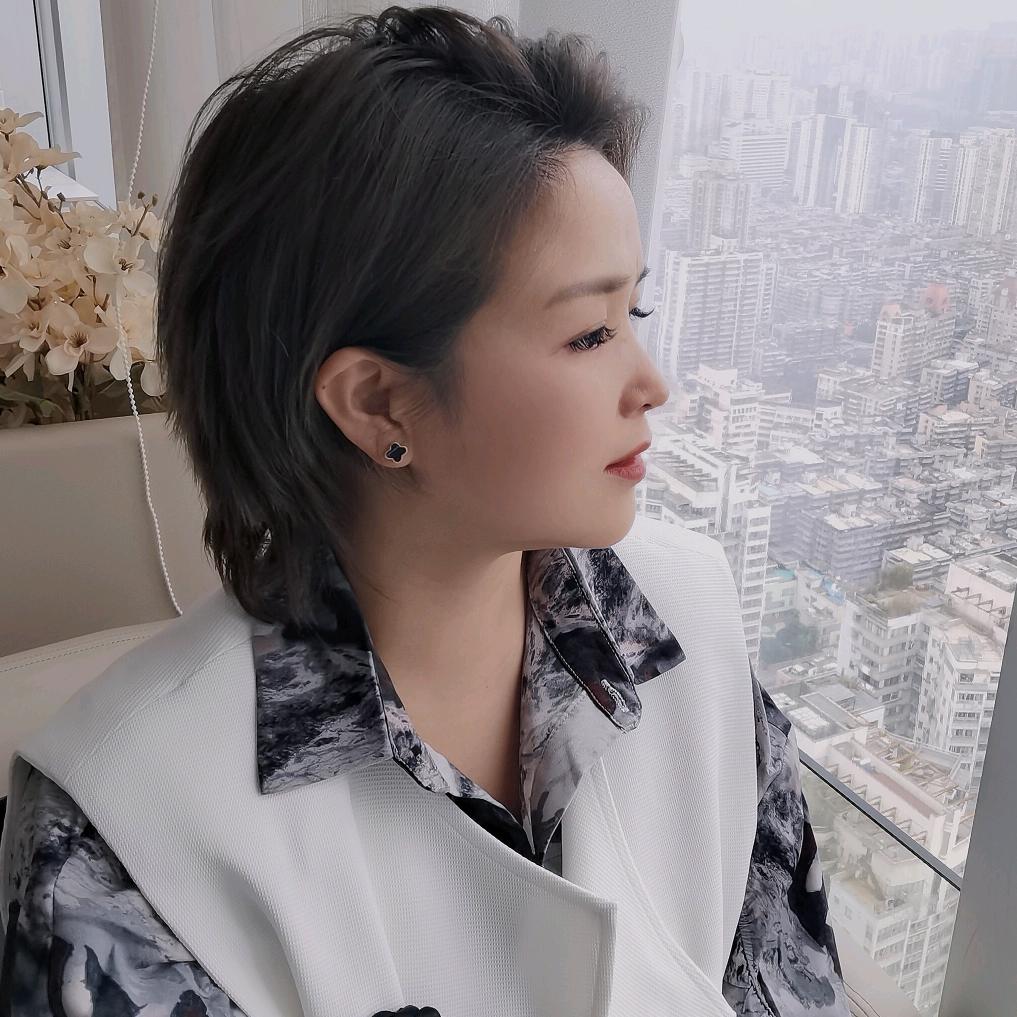 龙湾M+小众服装买手店（琪姐）