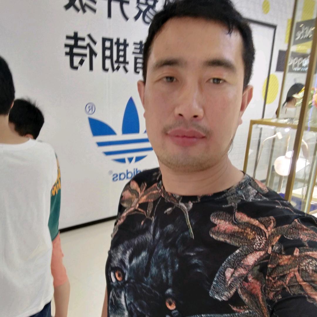 洪强窗帘