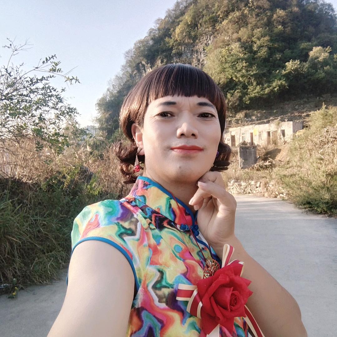 扯精婆   收徒