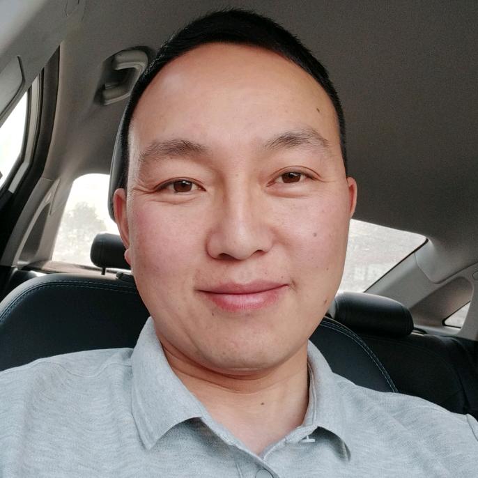 李新