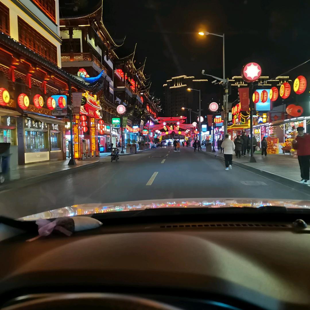 大 海
