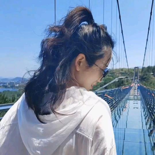 洁小花