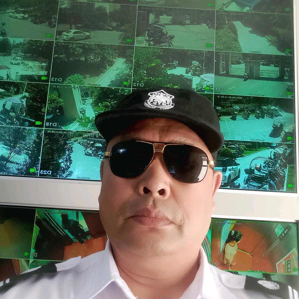 卢师付