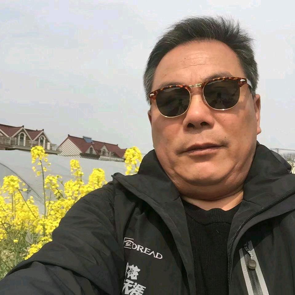 岁月匆匆，朱
