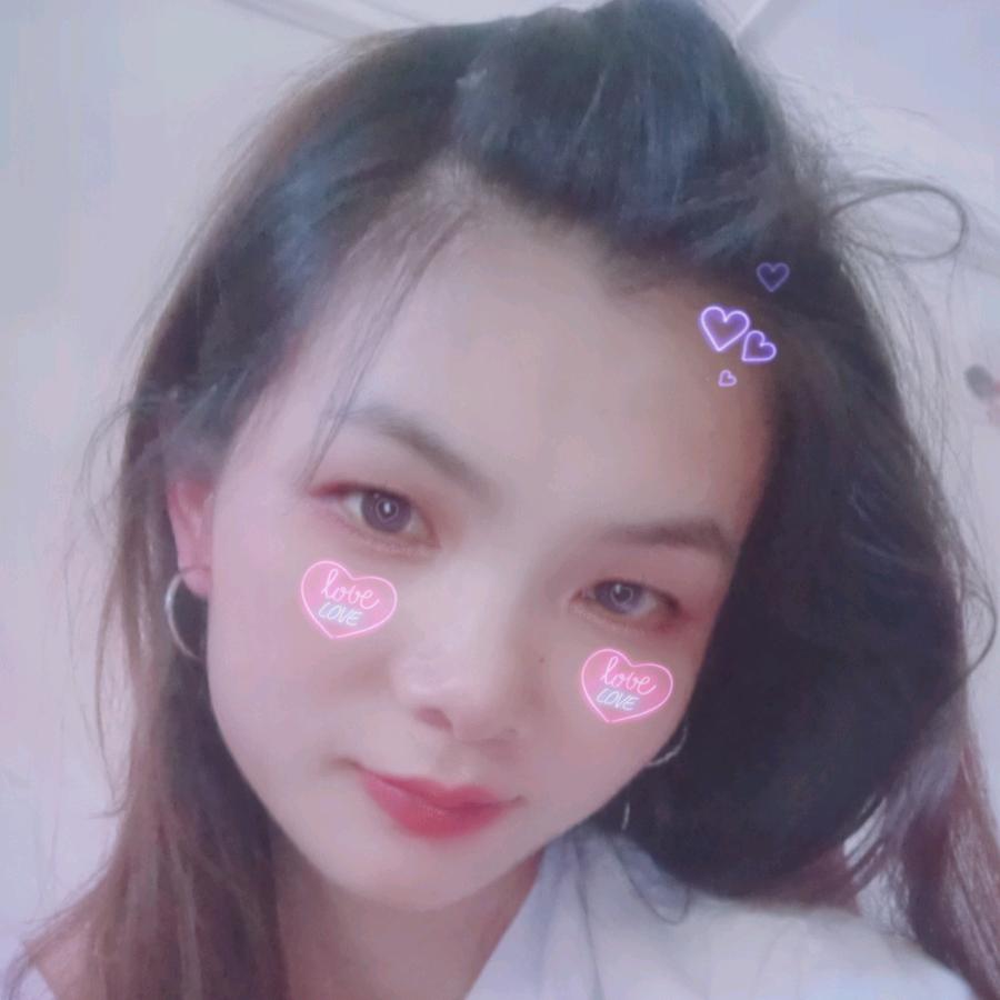 月入十个达不刘女士