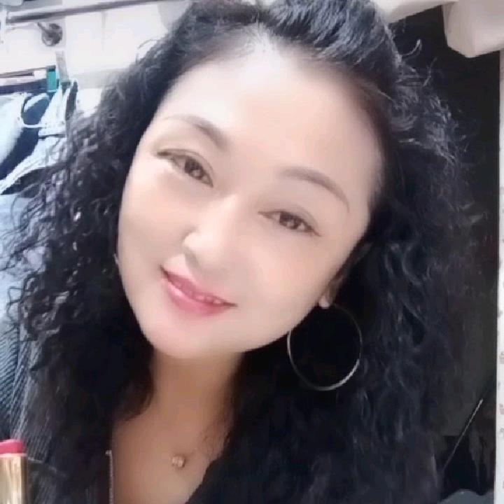 女人花，欧韩时尚馆