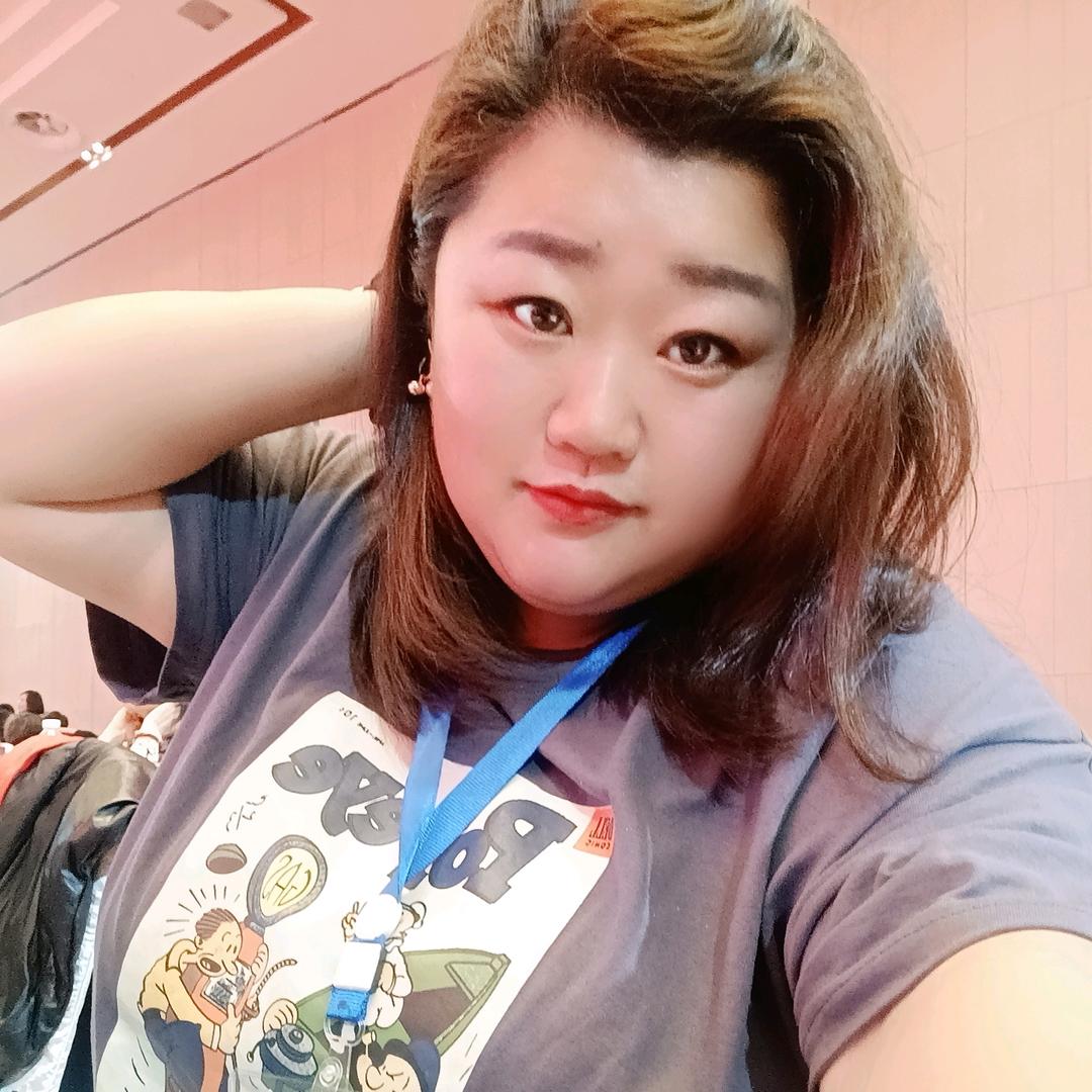 💕胖妹英宝💕