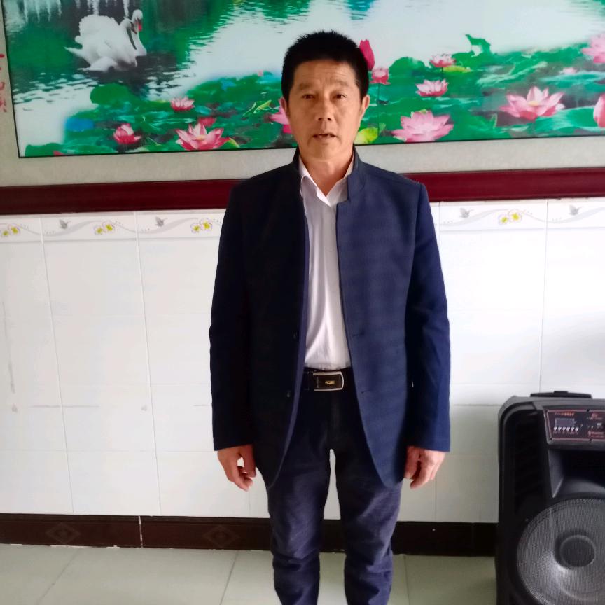 相信自己，诚信对人