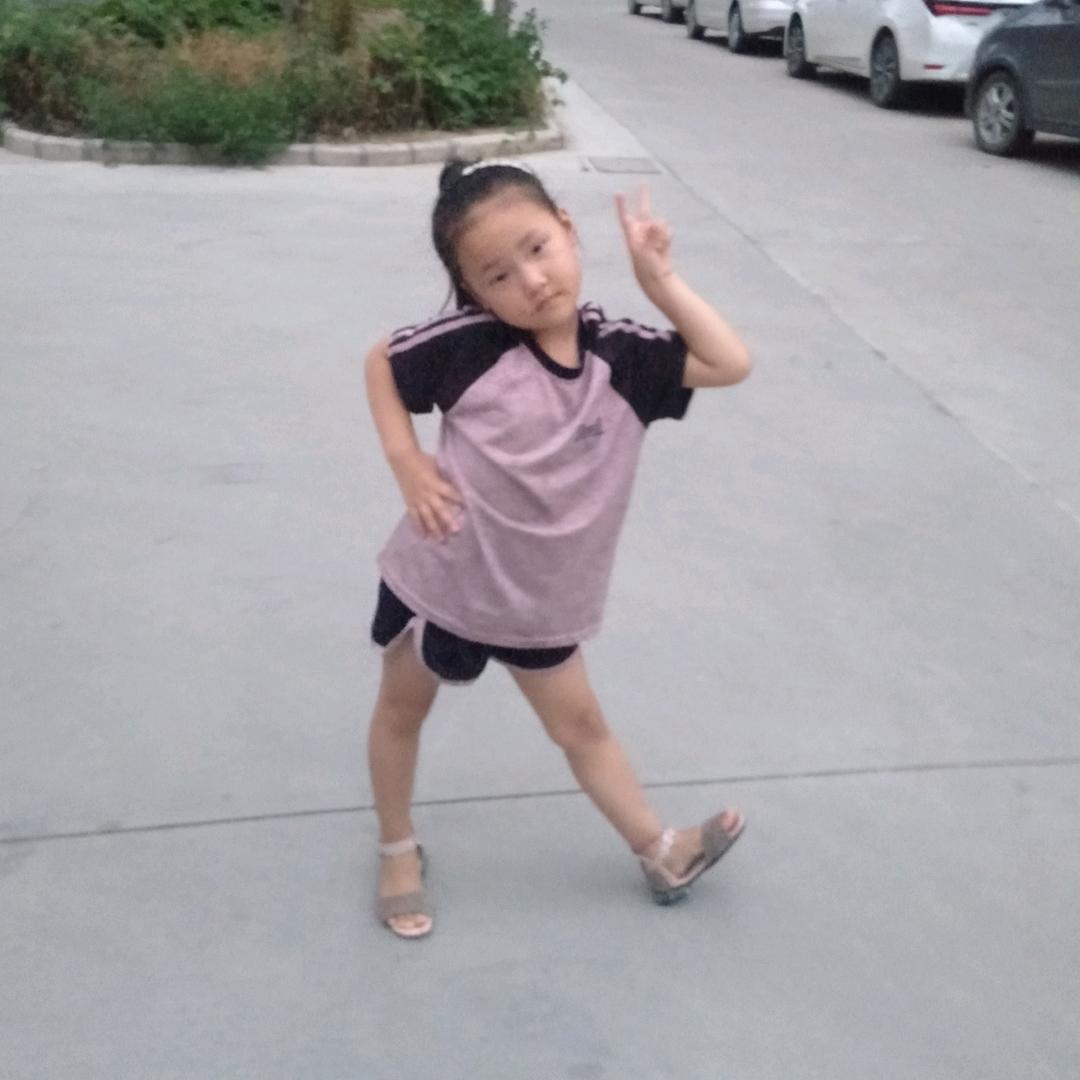 亚亚