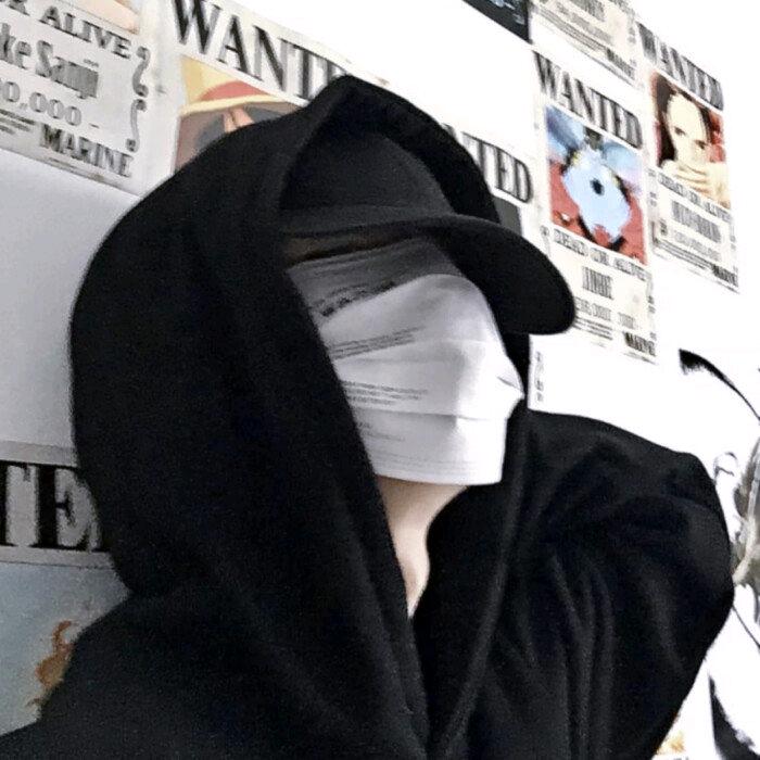 哕络