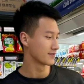 搬砖的小川