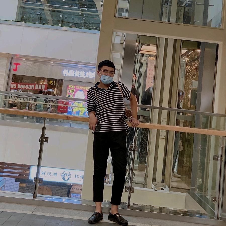 朔老板的打工仔