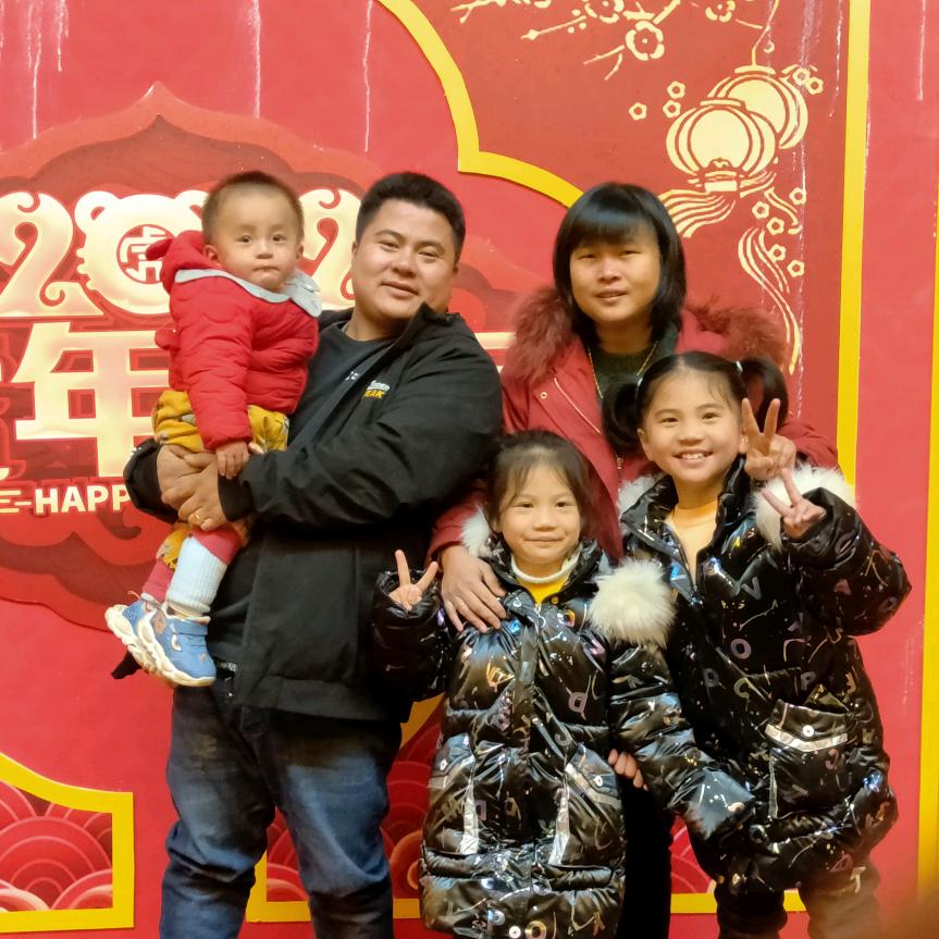 聚源水泥建材李