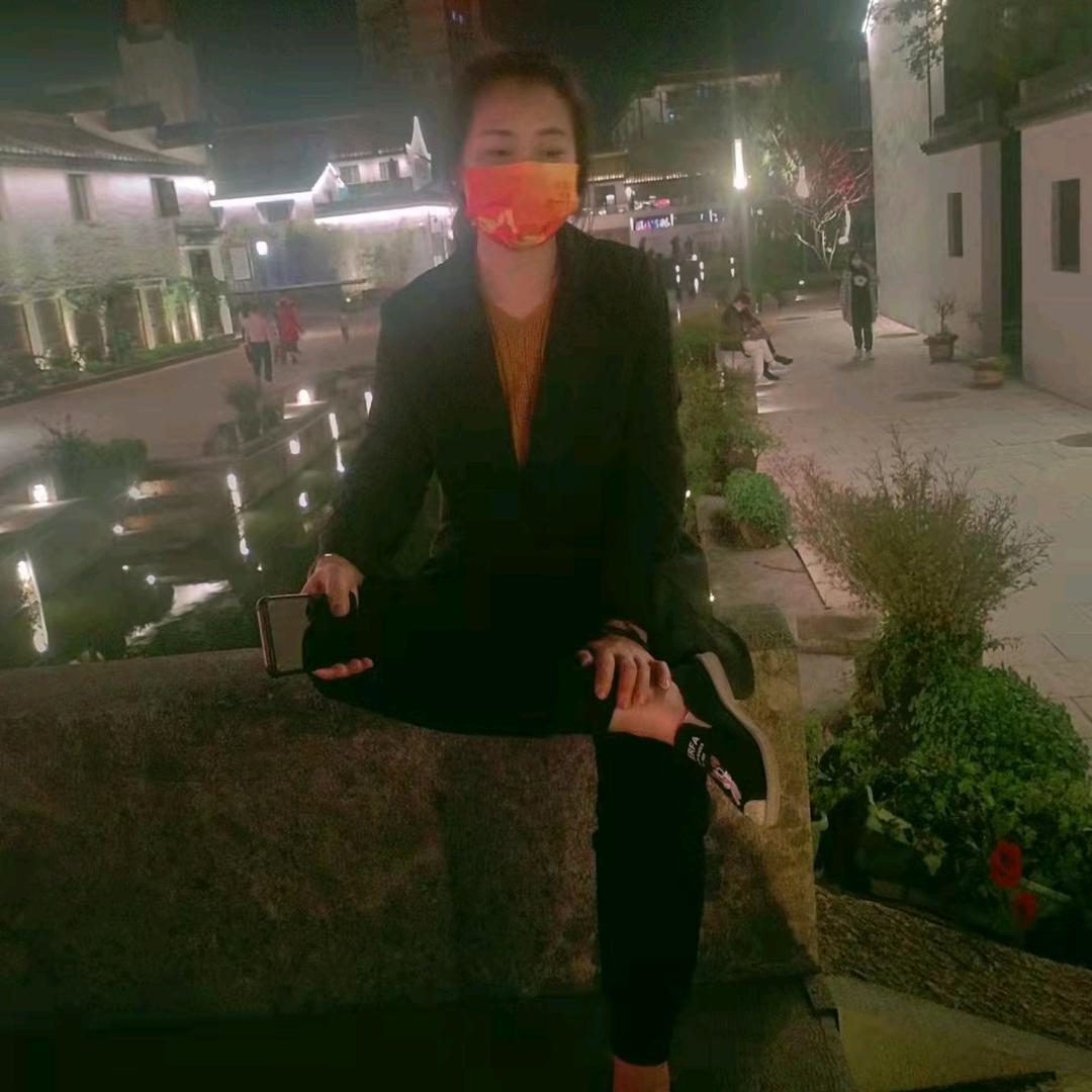 千里清秋