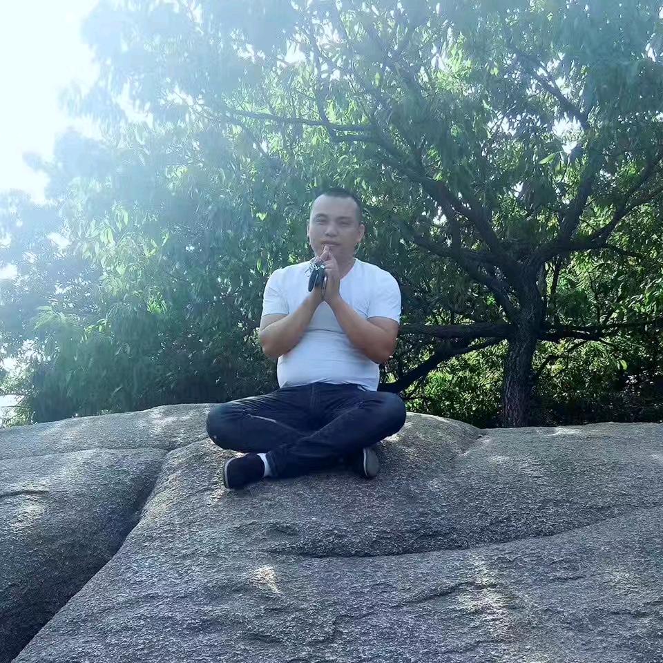 坤少