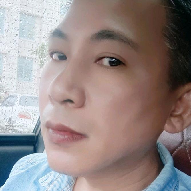 @淡定   ╮（﹀＿﹀）╭