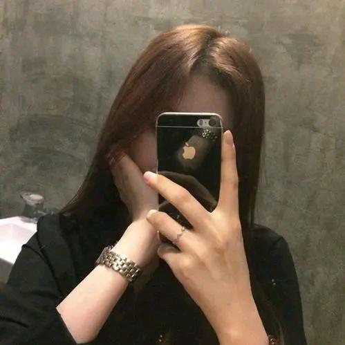 文影小妹头像