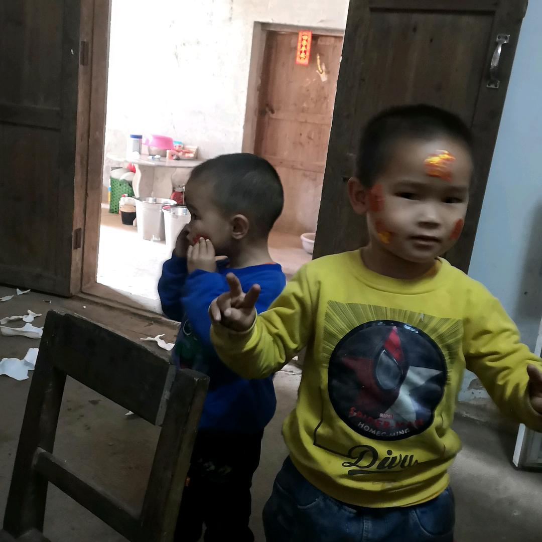 哆嗦螺与喵喵鱼