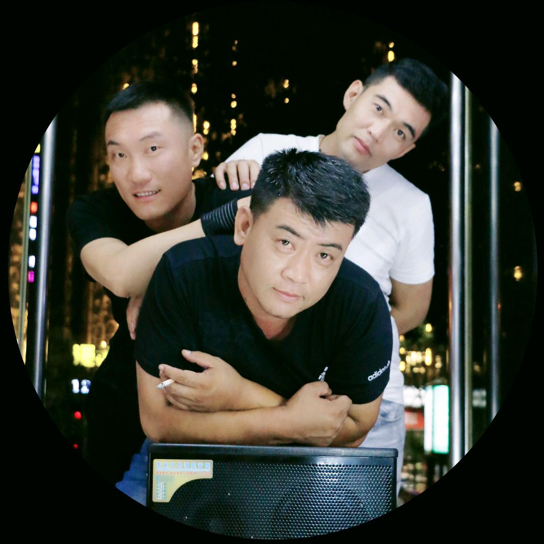 《爱唱大叔》阿龙