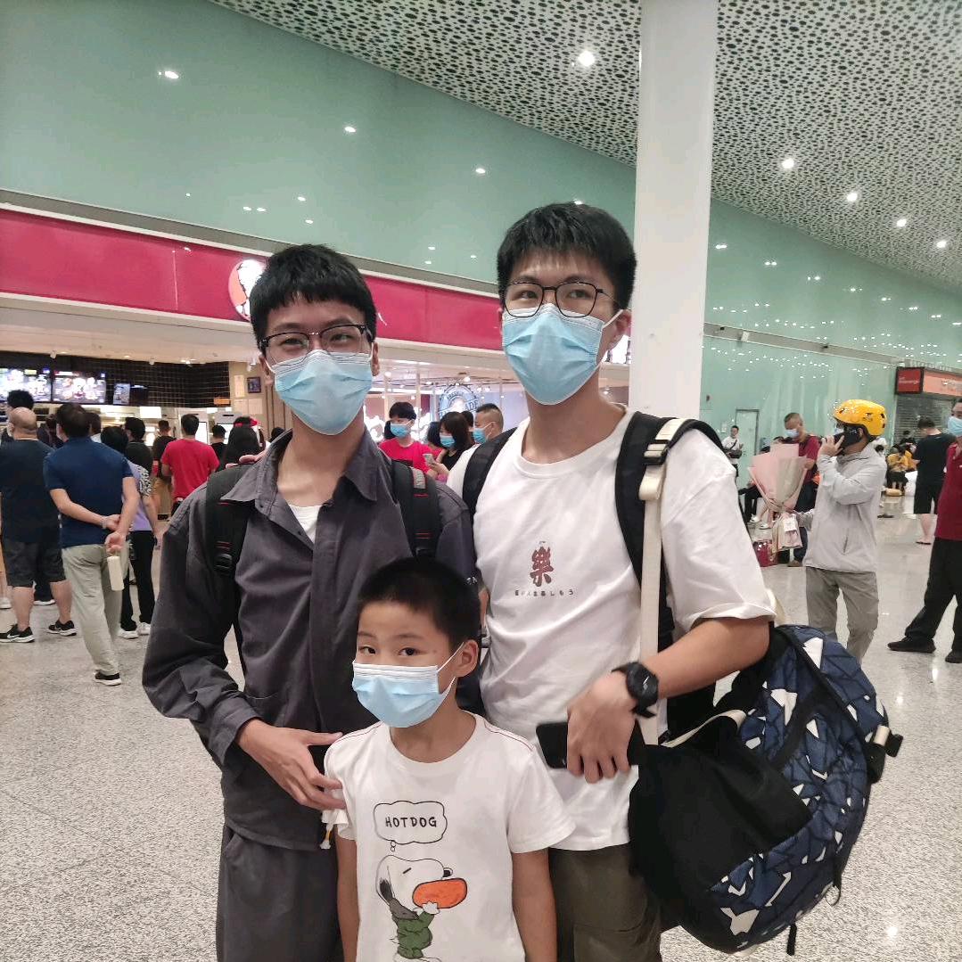 符建涛妈妈（彬彬皓皓）