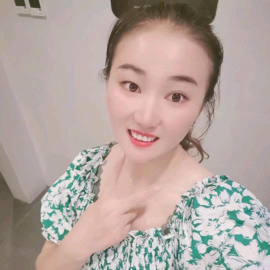 柠檬不酸有点甜☀️